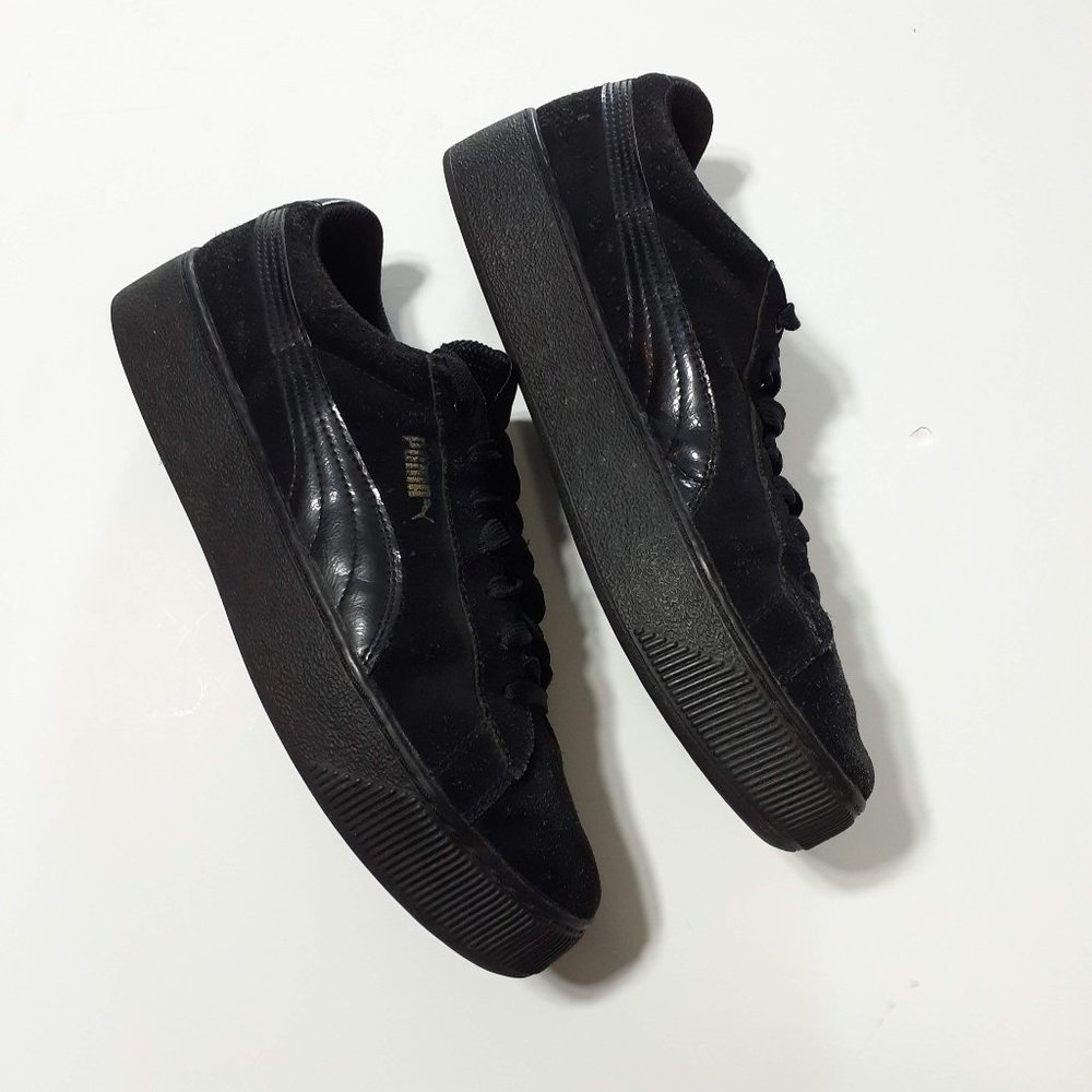 Puma Vikky Black Suede Platform
